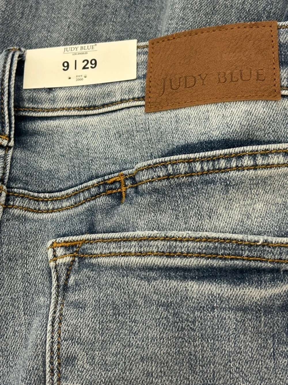 Judy Blue Mid Rise Dad Jeans Cell Phone Pocket Style 82540 NWT Women’s Size 9/29 - Picture 10 of 10